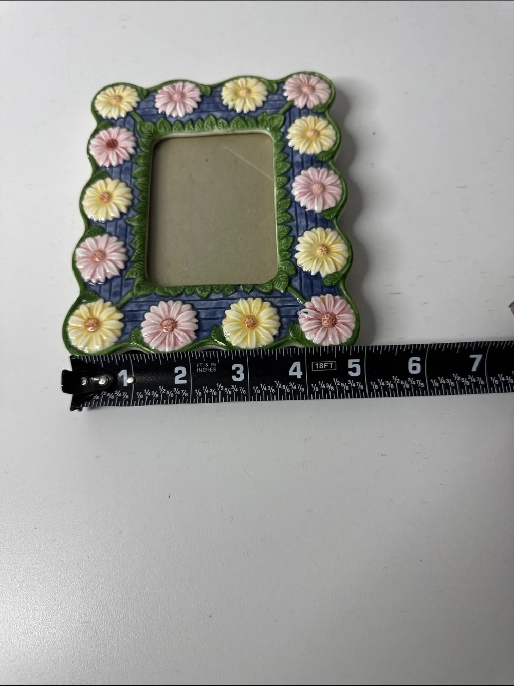 Terragrafics Floral Ceramic Picture Frame – Pink Yellow Daisies Blue & Green